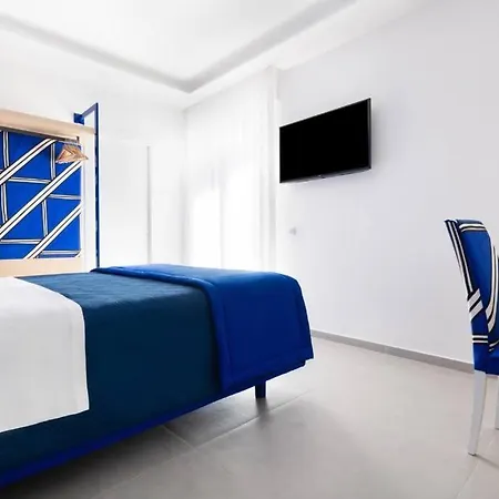 Sorrentovibes - Two Bedrooms New Family In Center Apartment